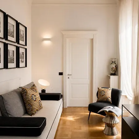 Comecasa Sforza Chic -10 Min Walk From Duomo * ミラノ