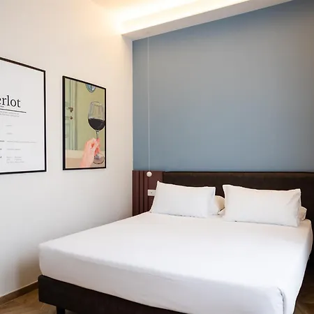 Rossovino Boutique 3*