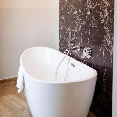 Rossovino Boutique Bed & Breakfast 3*