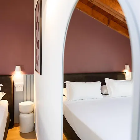 Rossovino Boutique 3* Milano