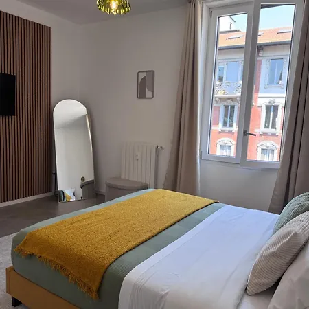 Charming 2 Bed With Private Baths In Center 밀라노