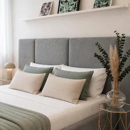 Apartmán Comecasa 10 Min Walk To Duomo 2br Family Flat