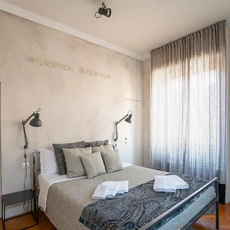 Manderley Hideaway -