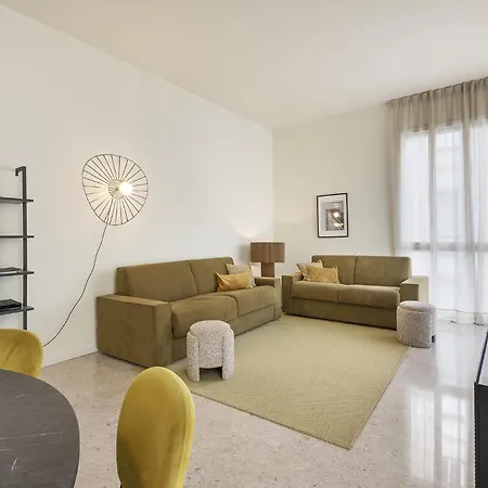 Fifty Eight Missori Three Bedrooms Milano