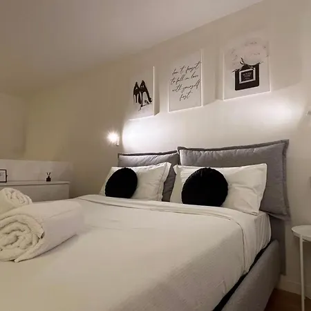 Modern Flat Metro Citylife-mico-self Check-in-ac Apartment