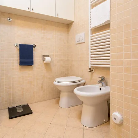 Station 5 Min - Double Bed Caiazzo 4 Guests Wifi Appartement *