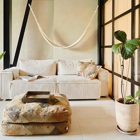 Apartamento Modern Canal-side Loft With Private Garden