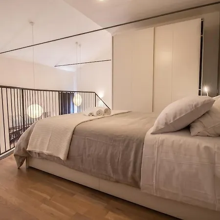 Cozy Loft - Luxury And Quiet شقة