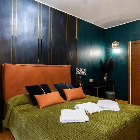 Апартаменты Art Deco Luxury Sempione