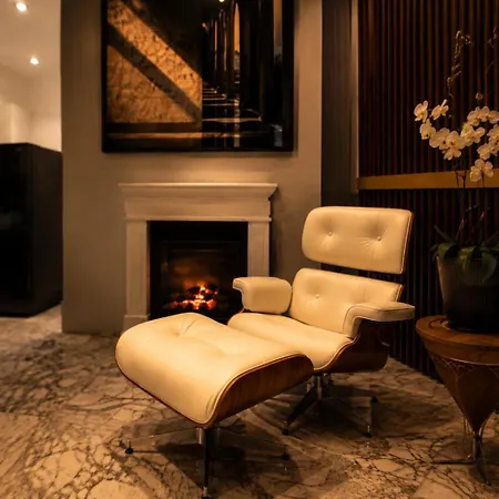 La Galleria - 160 Sqm Design Apartment, & Parking ミラノ