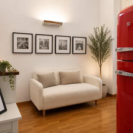 Comecasa 10 Min Walk To Duomo 2br Family Flat Apartmán *