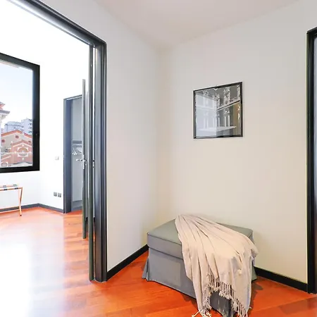Contempora - Interior 900 3rd Floor - Duomo - Missori Milano