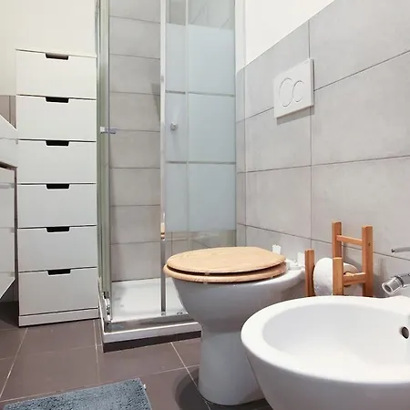Apartmán Only 10 Min To Duomo With Free Private Parking - Easy Living *