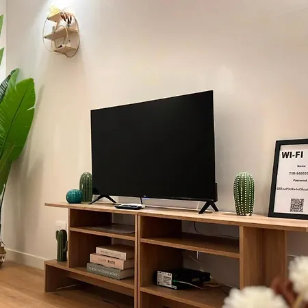 Apartment Modern Flat Metro Citylife-mico-self Check-in-ac Milan