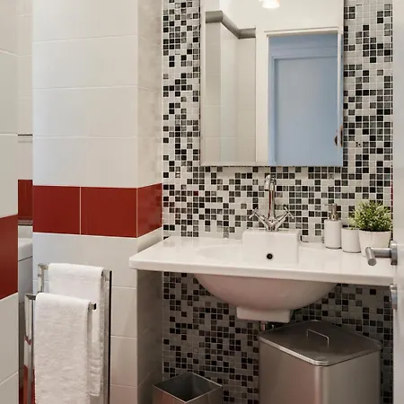 דירה Comecasa 2 Bedrooms מילאנו