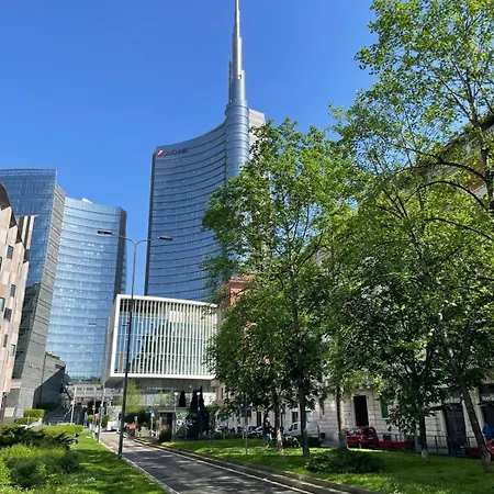 La Petite Gae Aulenti