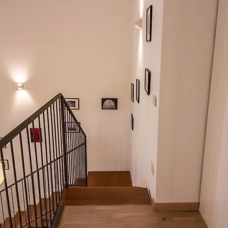 شقة Cozy Loft - Luxury And Quiet