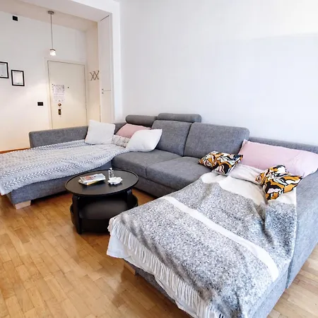 Airconditioned Large And Modern ミラノ