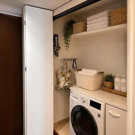 Deluxe Flat Multi-space & Private Terrace Apartment