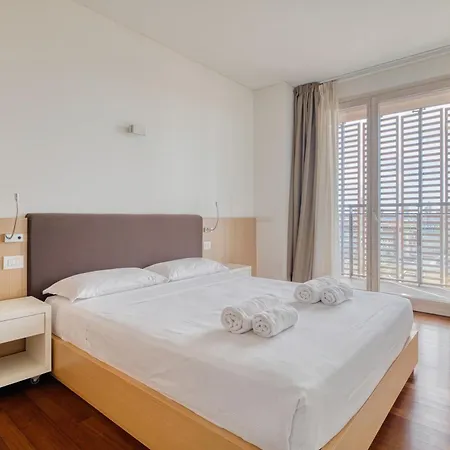 Giax Tower-Pool,Spa&Gym-Niguarda Hospital-10Min To Duomo