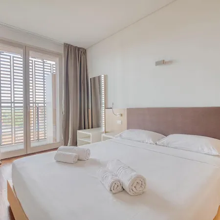 Giax Tower-pool,spa&gym-niguarda Hospital-10min To Duomo アパート