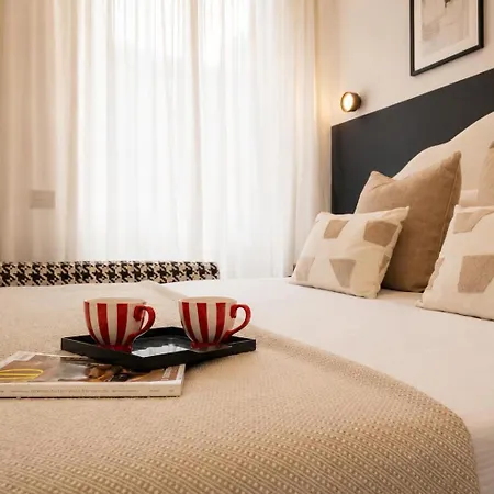 Comecasa Sforza Chic -10 Min Walk From Duomo * ミラノ
