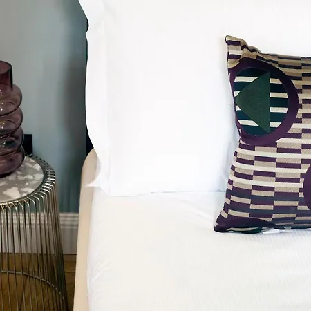 Comecasa Sforza Chic -10 Min Walk From Duomo ミラノ