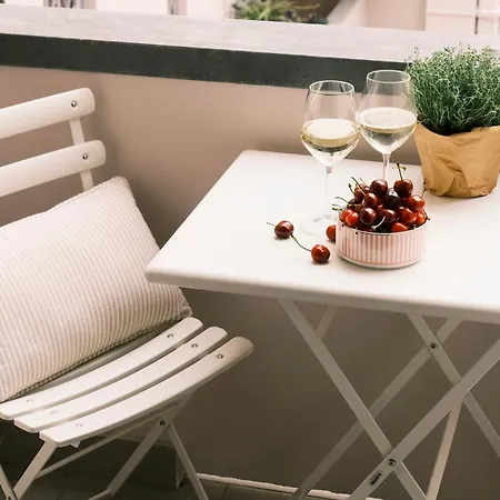 Comecasa Sforza Chic -10 Min Walk From Duomo アパート *