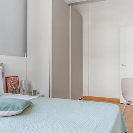 Apartamento New Cozy And Spacious Flat Milão