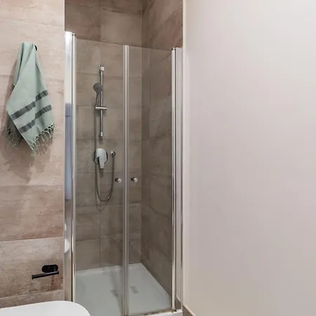 Apartamento New Cozy And Spacious Flat Milão