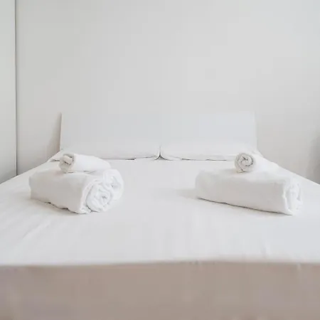 Bright, Smart Flat In Porta Venezia - Center Appartamento
