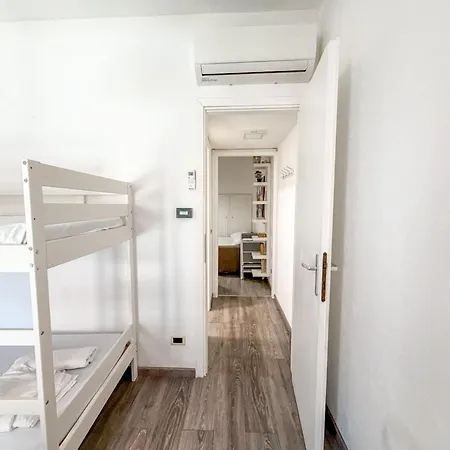 Milan-porta Venezia Ac Wi-fi * ميلان