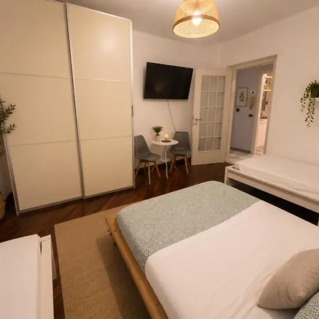 Kosta House Self Check In, Wi Fi Gratuito Moderno Ultimo Rimasto شقة *