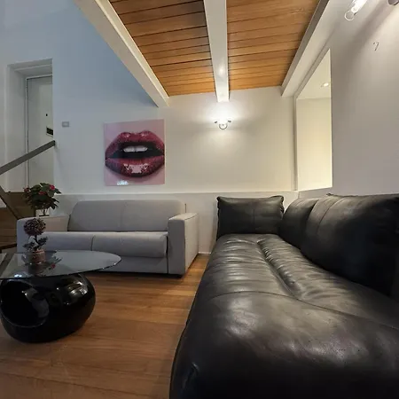 Luxury Loft In Chinatown - Sarpi District