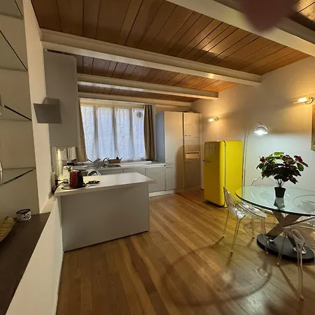 Luxury Loft In Chinatown - Sarpi District