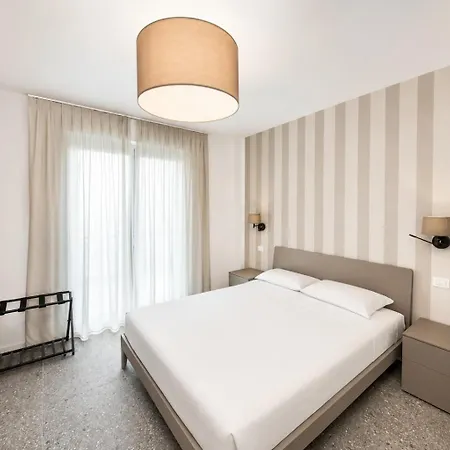 Boutique - Luxury & Wellness