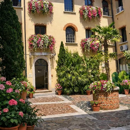 Trilocale Sofia Abbadesse M3-m5 Zara Appartement