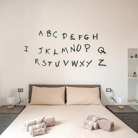 Casa Penelope - Minimal Chic A 15 Minuti Dal Duomo