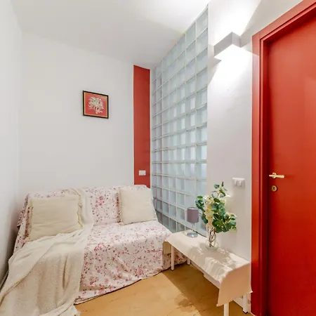 Apartment Characteristic One Bedroom Columns Of San Lorenzo