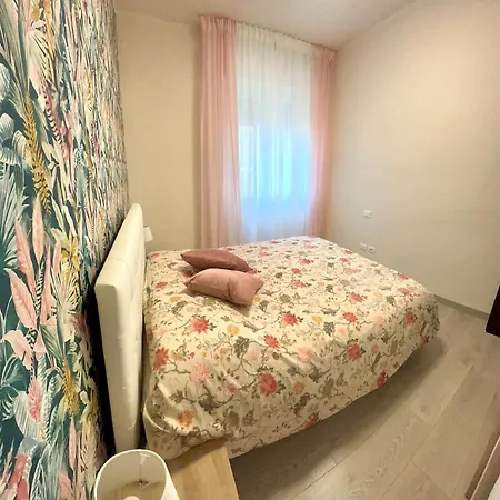 Guesthost - Balcony Flat X3 Linate Airport Mm4