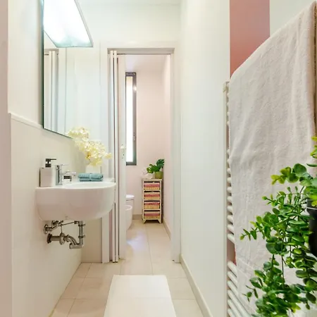 Characteristic One Bedroom Columns Of San Lorenzo Apartment *
