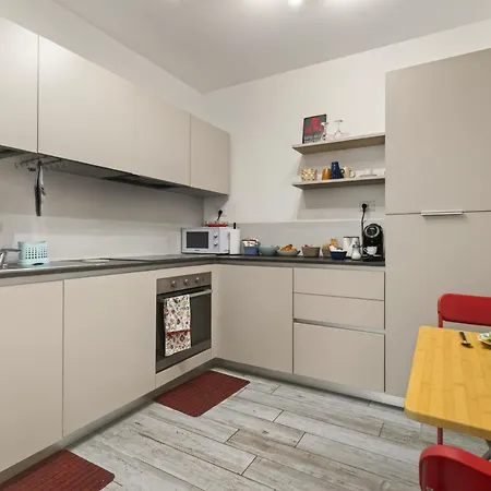 Open Space Con Veranda A Citta Studi Apartment *