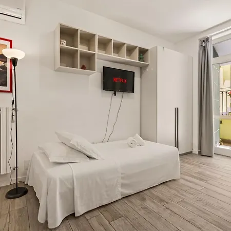 Apartment Open Space Con Veranda A Citta Studi Mailand
