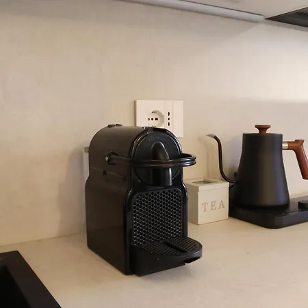 Bright, Comfortable Milanese Refuge ミラノ