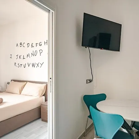 Casa Penelope - Minimal Chic A 15 Minuti Dal Duomo Appartamento *