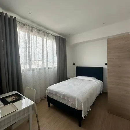 Gallarate Panzió *