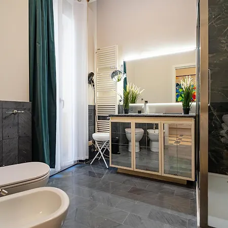 Dibraluxurysuites Duomo Affittacamere 4*