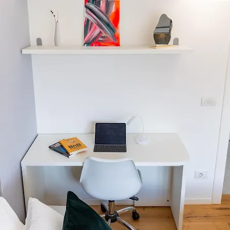 Appartamento Duomo-navigli 8 Min Walk - With Terrace Milano