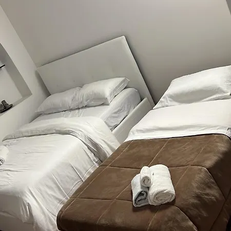 Darsena Charme 35 Apartment Milan