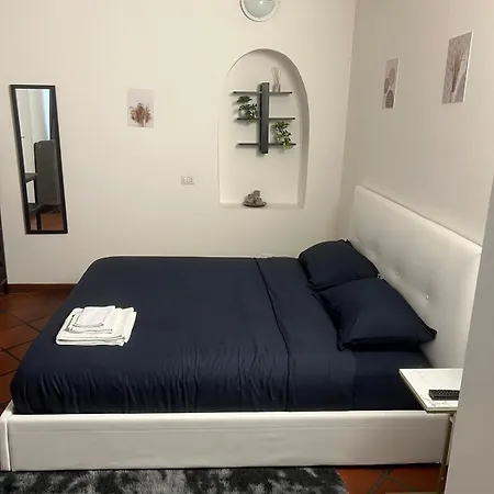 Darsena Charme 35 * Milan
